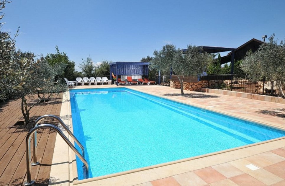villa On edge_vila_222_328048_FZpJs6P.jpg