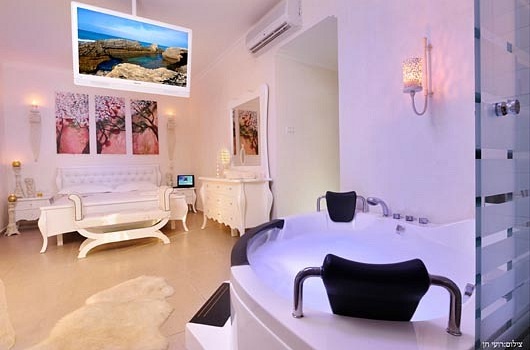 white_vila_33_969_mtEp3gt.jpg