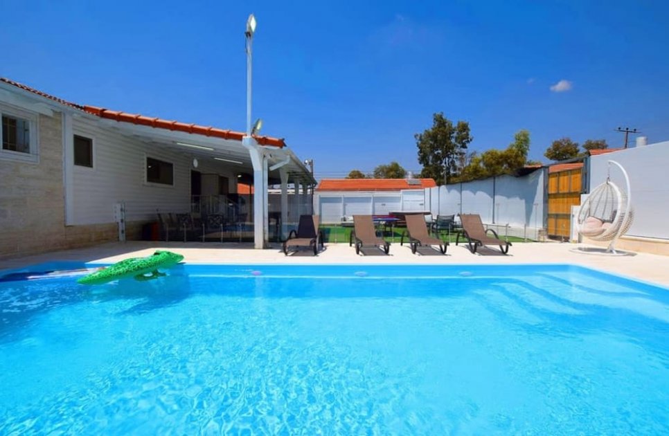 White Diamond Villa_vila_398_366803_sEajwb9.jpg