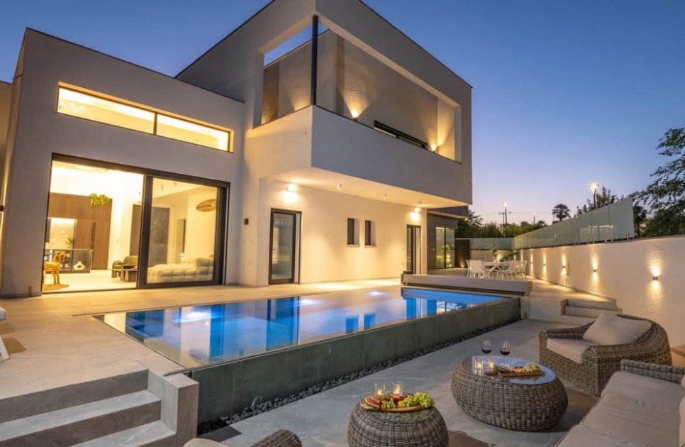 Villa Alpha_vila_910_375893_y2SXXhk.jpg